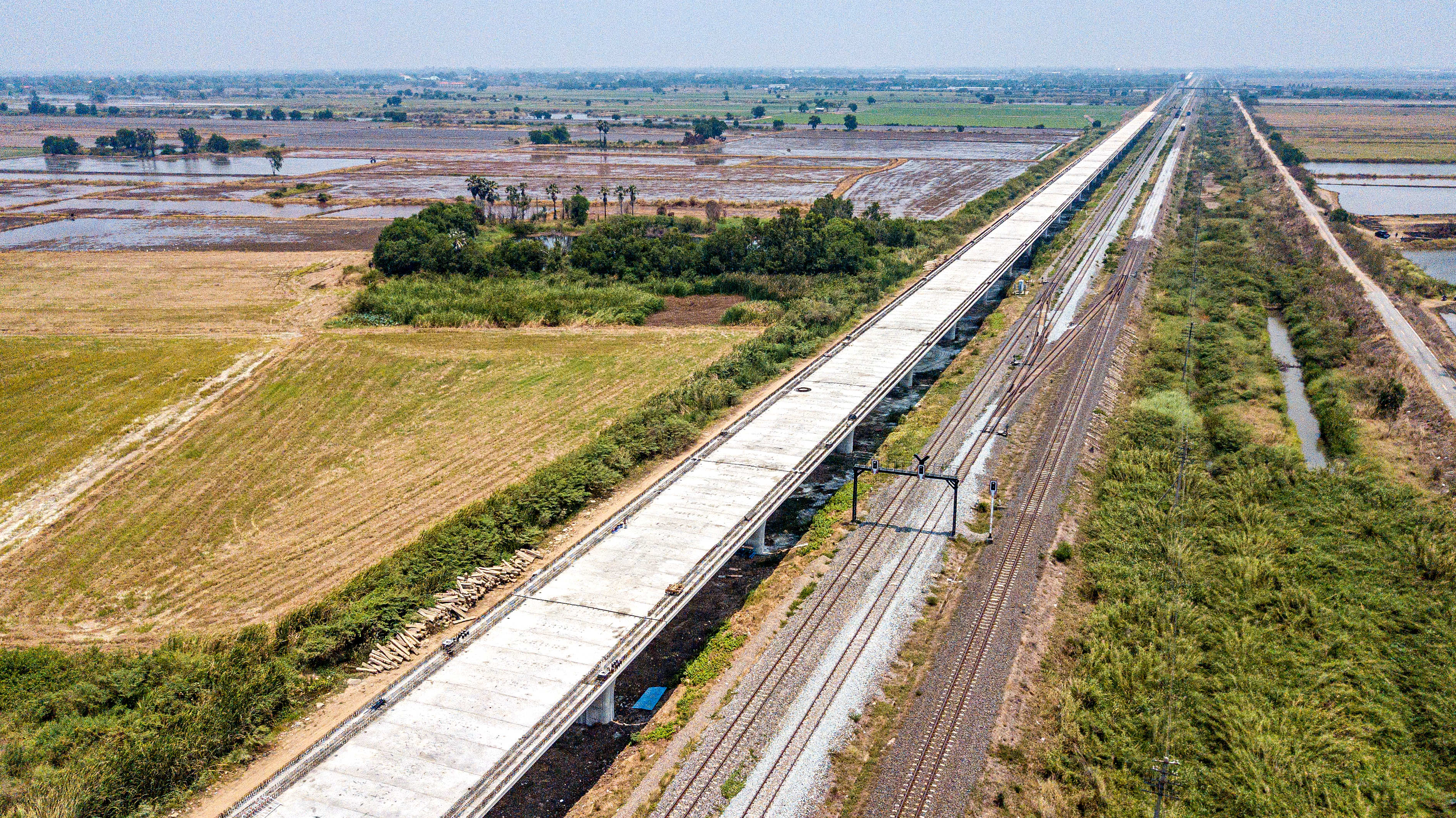 :泰國力推陸橋項目麪臨多重挑戰