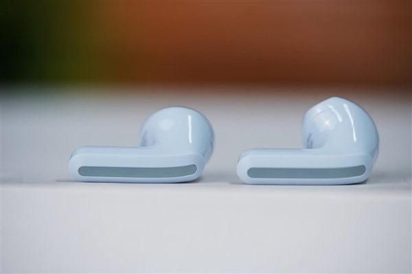 :33小時超長續航!Redmi Buds 6S圖賞