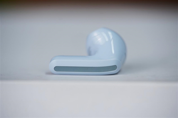 :33小時超長續航!Redmi Buds 6S圖賞