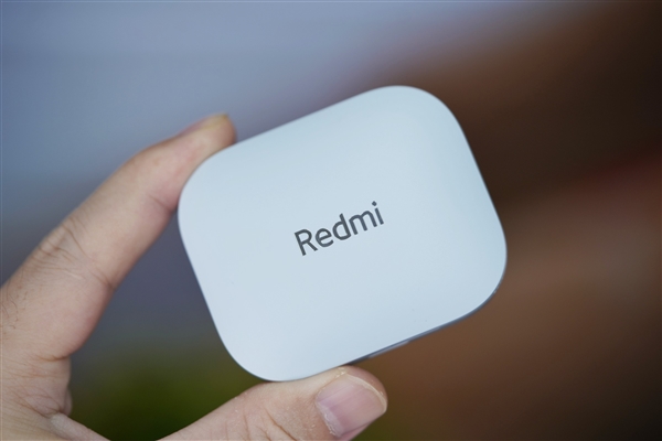 :33小時超長續航!Redmi Buds 6S圖賞