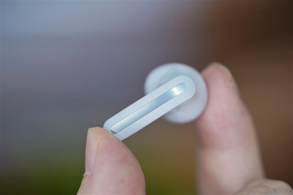 :33小時超長續航!Redmi Buds 6S圖賞